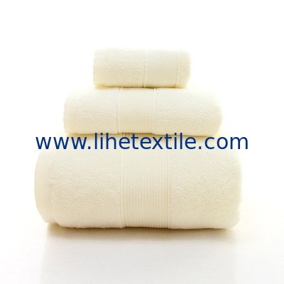 Customized wholesale 70*140cm logo embroidery fabric100% cotton bath towel set