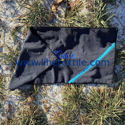Customized Logo Soft Absorbent Cartoon Pattern 100% Cotton Towel with Pocket