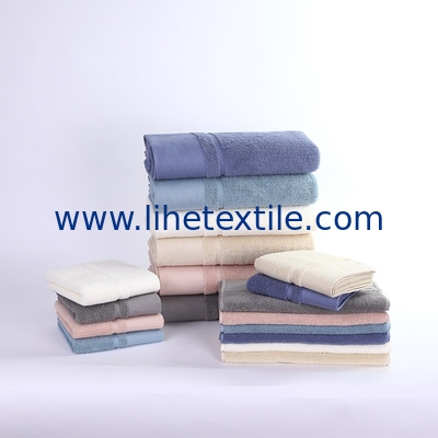 Customized logo 100% pure cotton embroidered thick bath towel