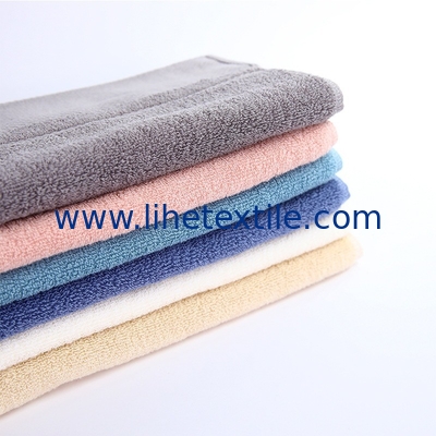 Customized logo 100% pure cotton embroidered thick bath towel