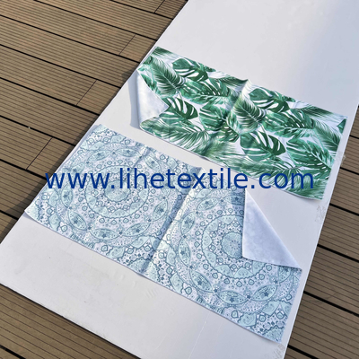 Customized logo microfiber beach towel factory direct