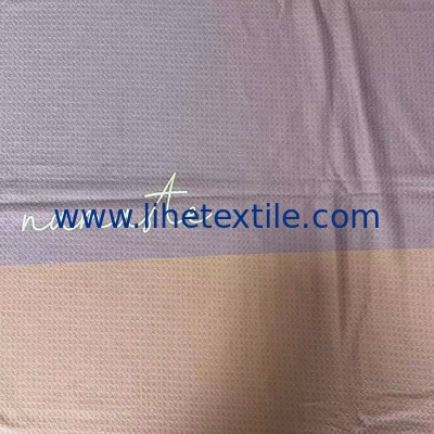 Fluffy and elastic bath towel  quick dry   waffle beach towel