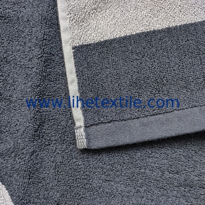 Wholesale 100%  cotton jacquard light weight beach towel custom sublimation sand free luxury beach towel