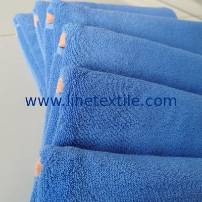 High quality Custom Logo Jacquard towel designs 100% cotton beach towels