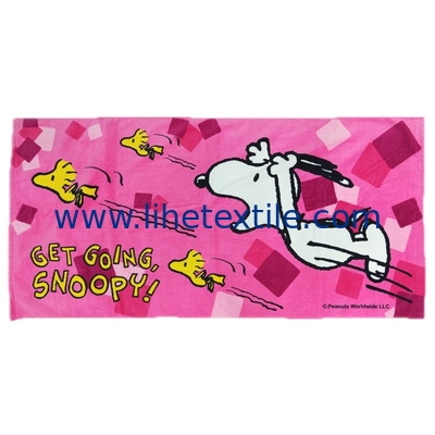 Custom cotton pink cartoon bath towel cute animation Snoopy children printed beach towel