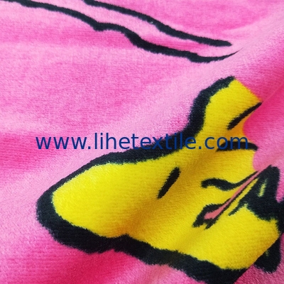 Custom cotton pink cartoon bath towel cute animation Snoopy children printed beach towel