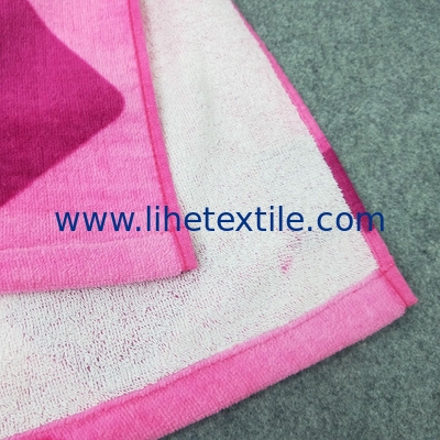 Custom cotton pink cartoon bath towel cute animation Snoopy children printed beach towel