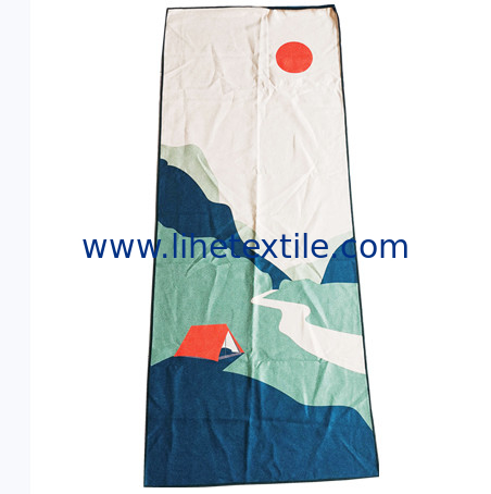 Custom Printed Microfiber Suede Beach Towel Portable Travel With Beach Bag Fast Drying Sublimation Beach Towel