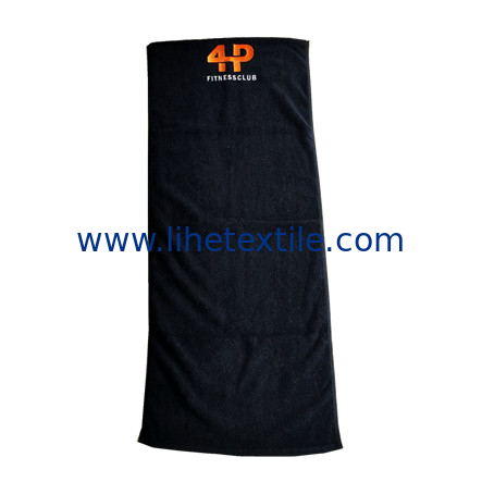 Wholesale customized 100% cotton embroidered logo black towel gym sports towel with pocket