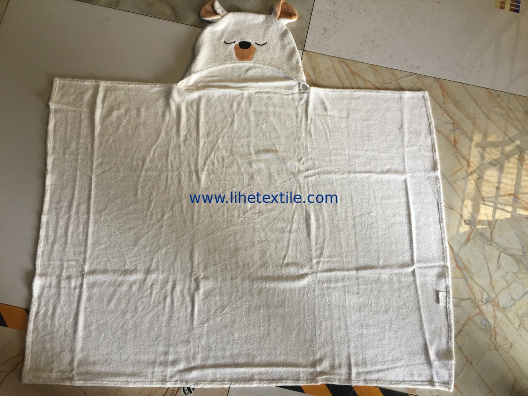 Hotsale high water absorption soft fabric kids white bamboo fiber  bath towels baby towel with hood animal